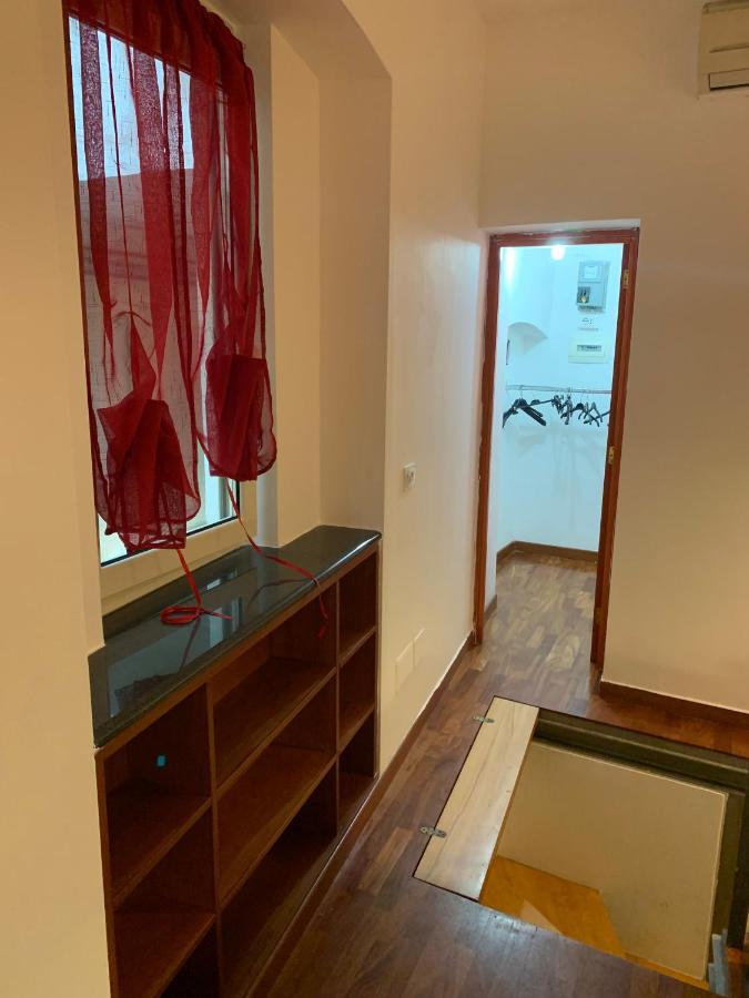 Chiostro Di Santa Chiara Bed & Breakfast Napoli Dış mekan fotoğraf